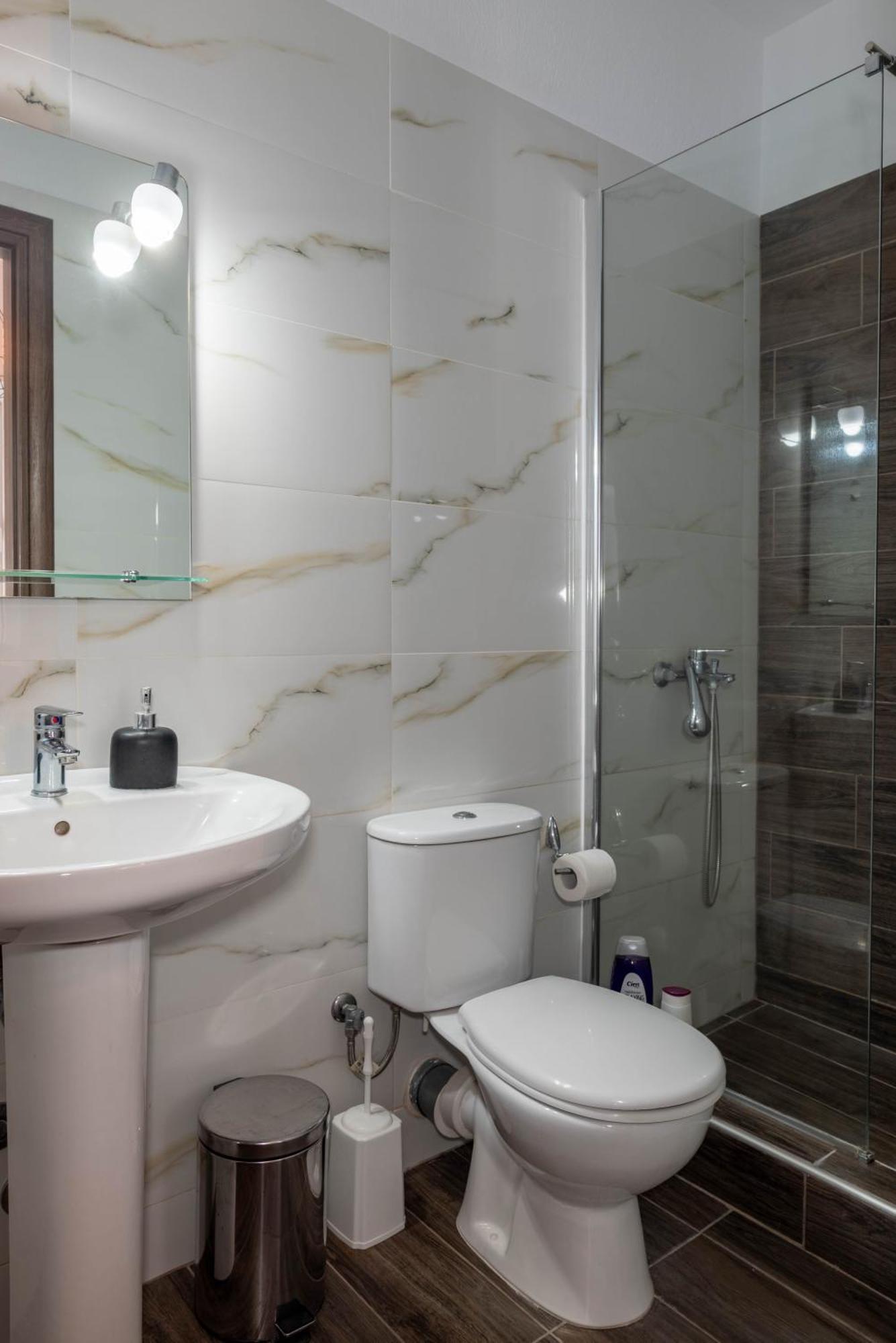 Aigli Luxury *